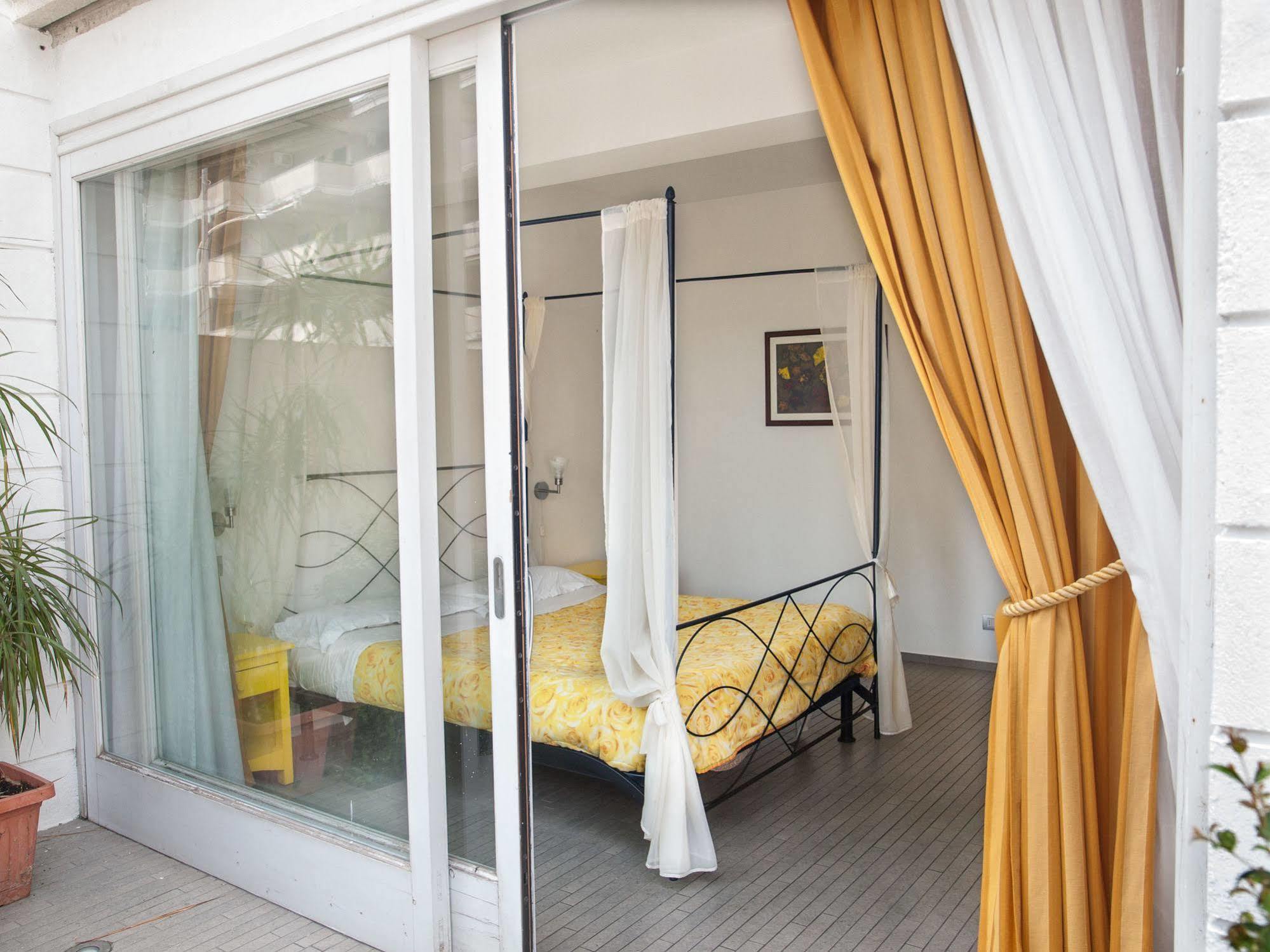 Bed and Breakfast Casa Del Vento Roccalumera Exteriér fotografie