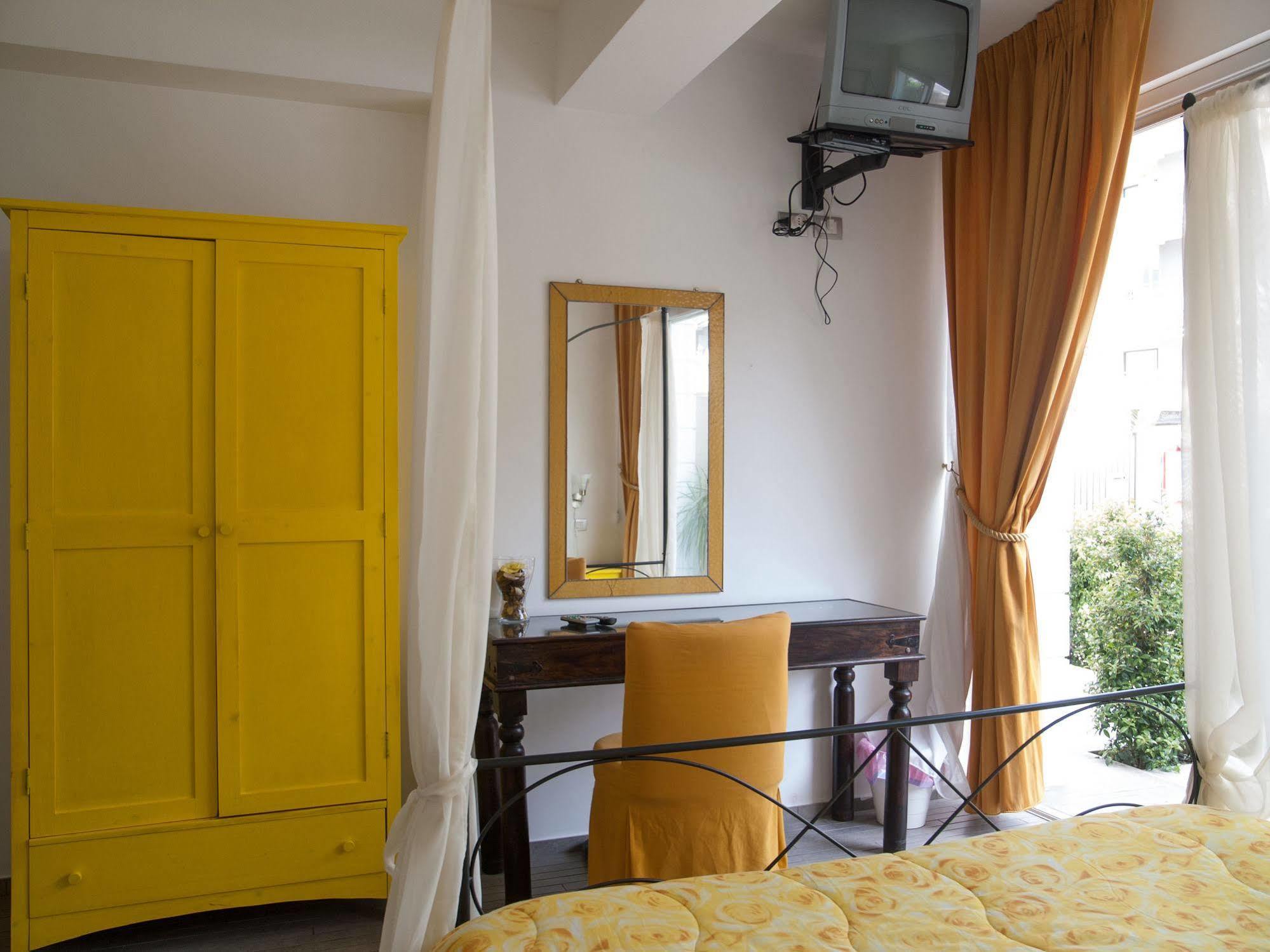 Bed and Breakfast Casa Del Vento Roccalumera Exteriér fotografie